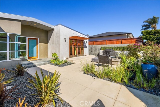 Building Photo - 409 C. Mayor