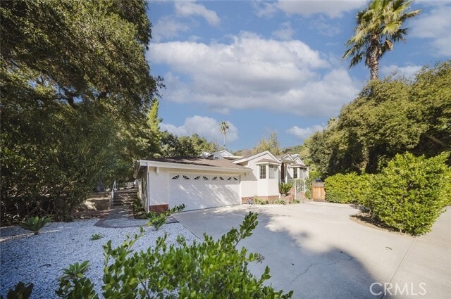 Photo - 2255 E Chevy Chase Dr