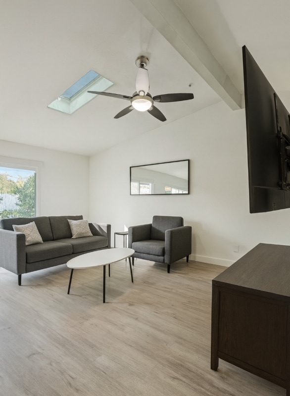 Photo - 4576 Borner St