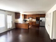 Photo - 10817 Freer Ave