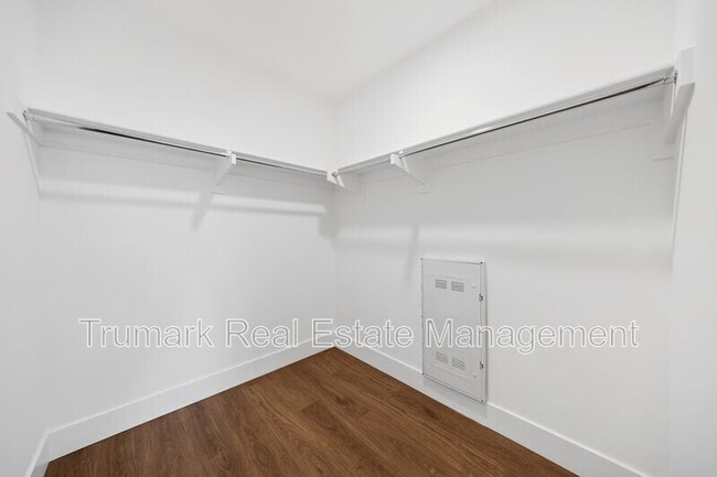Photo - 218 N El Molino Ave Unit 204