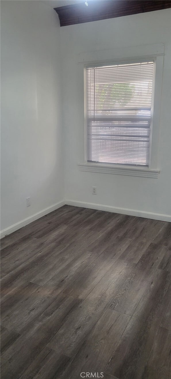 Photo - 836 W 40th Pl
