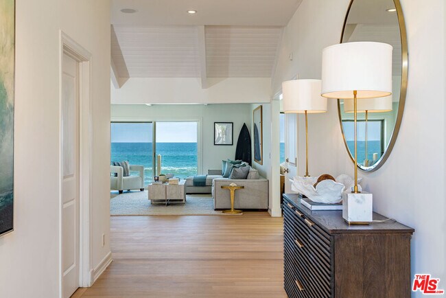 Photo - 24314 Malibu Rd