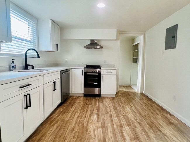 Photo - Garden Unit 4037 1/2