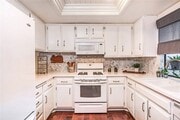 Photo - 2510 E Willow St Unit Apt 208