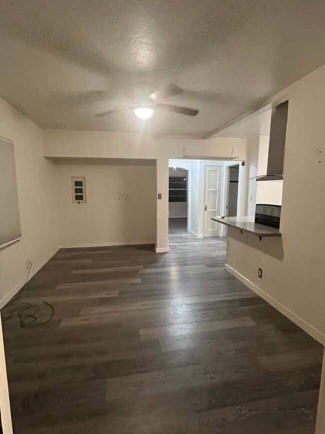 Living room - 2169 Brant St