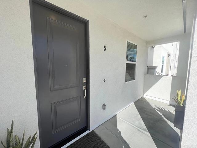Photo - 2034 Luzon Ln