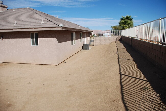 Photo - Quiet Home in Copper Hills located in a Cul-de-sac. **Do not distrub current tenant**