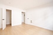 Photo - Larrabee Square Apartments