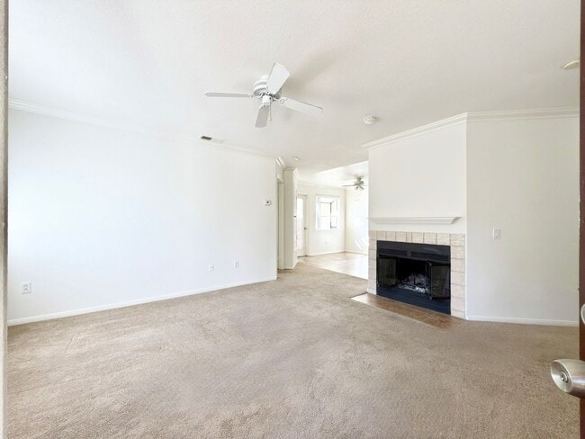 Photo - Upper Level Condo in Gated Vista Way Village!