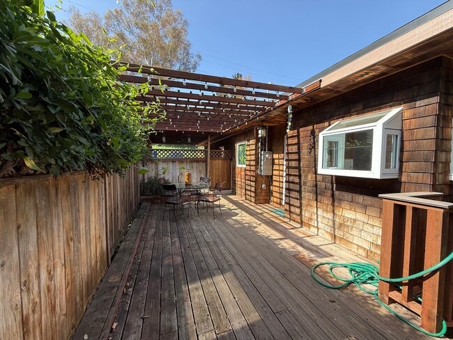 Photo - 507 Pullman St