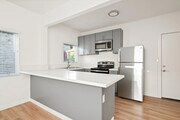 Photo - 411 E Burnett St Apartments Unit 411