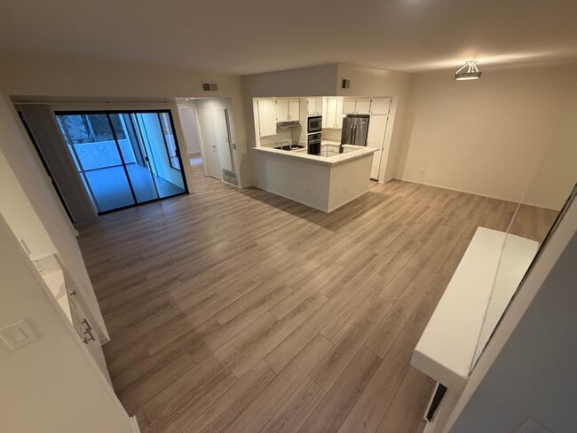 Photo - 13112 Valleyheart Dr