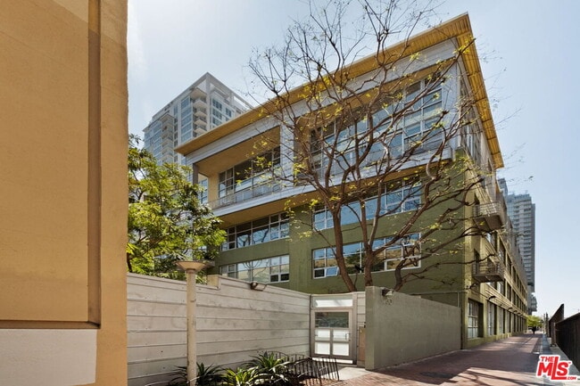Photo - 1130 Flower St Condo Unit 118