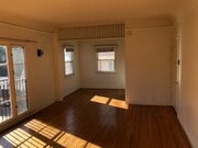 VERY BRIGHT - 1859 Kelton Ave Unit 1861.5