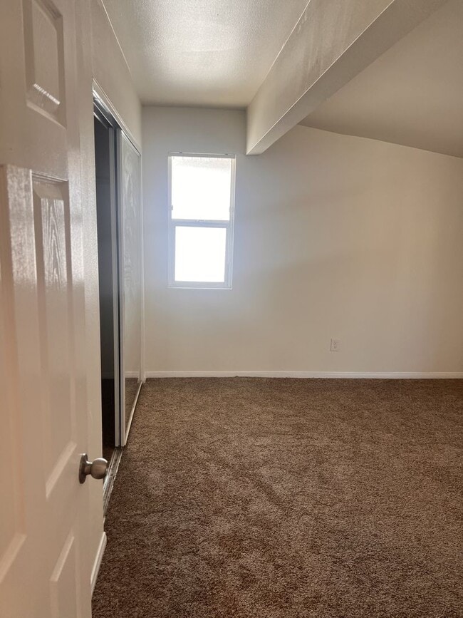 Photo - GLACIER AVE Unit 4442-B