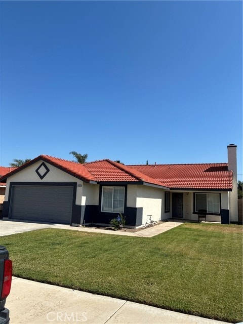 Building Photo - 17835 Dianthus Ave