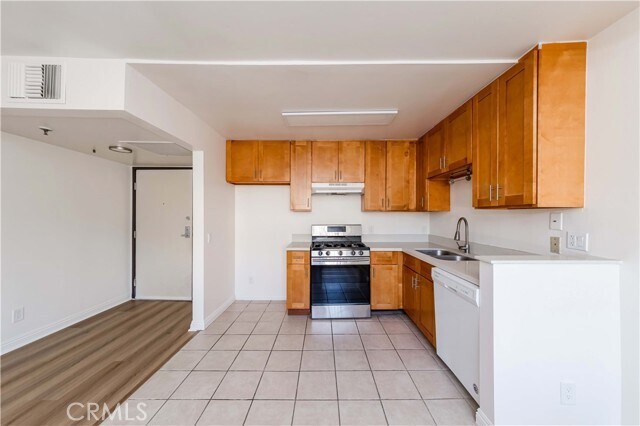 Photo - 300 Westmoreland Ave Unit 103