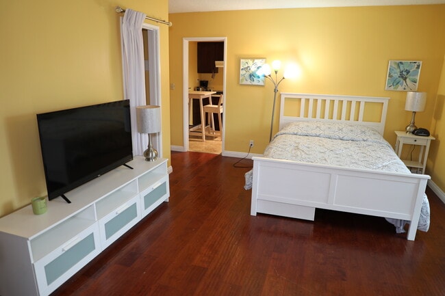 Photo - 6742 Bedford Ave Unit Studio Apartment -ALL Util Paid