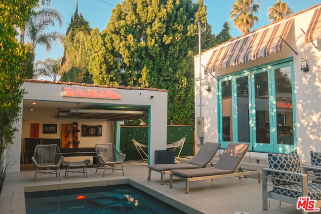 Photo - 455 N Crescent Heights Blvd House
