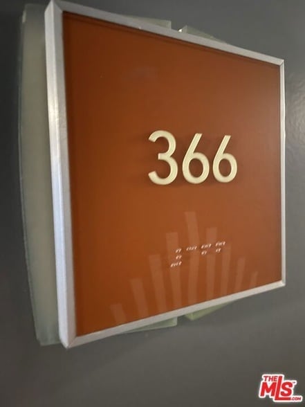 Photo - 100 S Alameda St