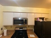 Kitchen left side - 5706 Fair Ave Condo Unit 116