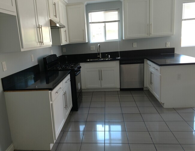 Photo - 3961 Halldale Ave Unit 1