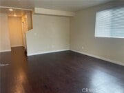 Photo - 580 E 12th St