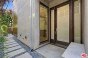 Photo - 744 Marine St