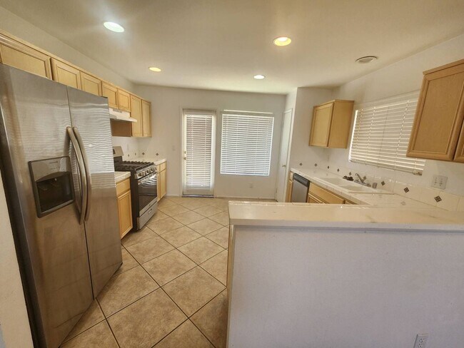 Photo - Beautiful Home in the Desert Vista Community