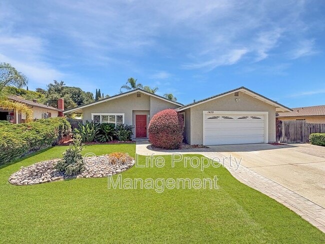 Photo - 1429 Esperanza Way House