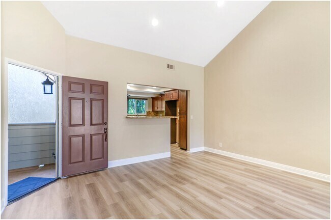 Photo - 2 Bedroom Condo - Laguna Hills!