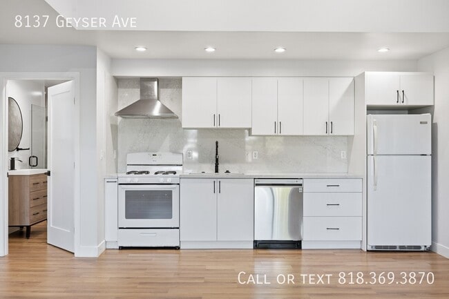 Photo - 8137 Geyser Ave