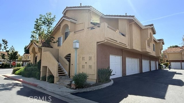 Building Photo - 23 Marbella Aisle