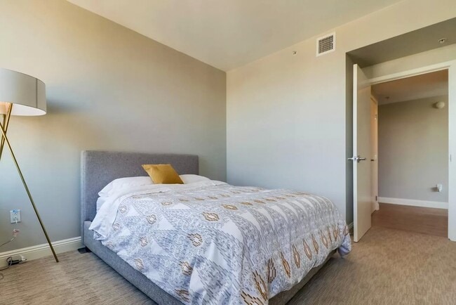 Photo - 321 Tenth Ave