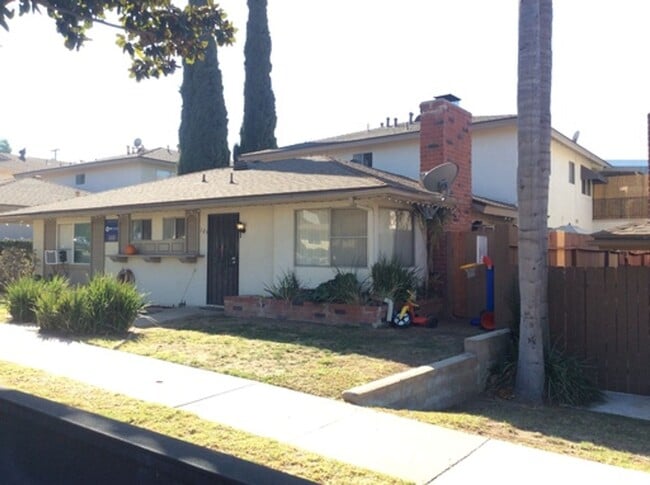 Photo - 109 N Merrimac Dr Unit C