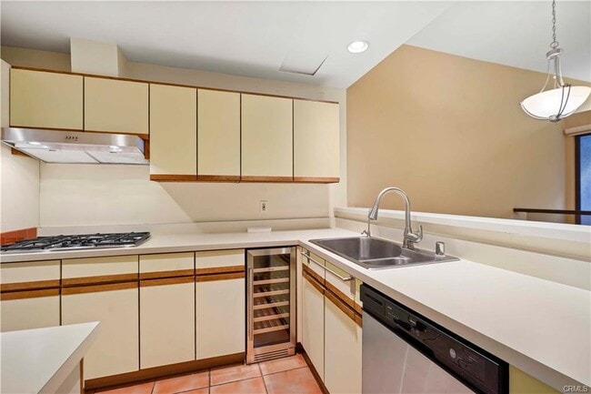 Photo - 500 E Del Mar Blvd