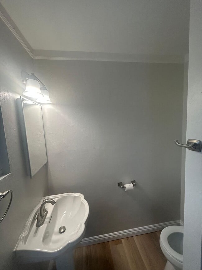 Photo - 522 Jefferson Ave Unit 522 -B