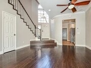 Photo - 10 Promontory Park