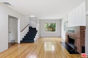 Photo - 820 Crestmoore Pl