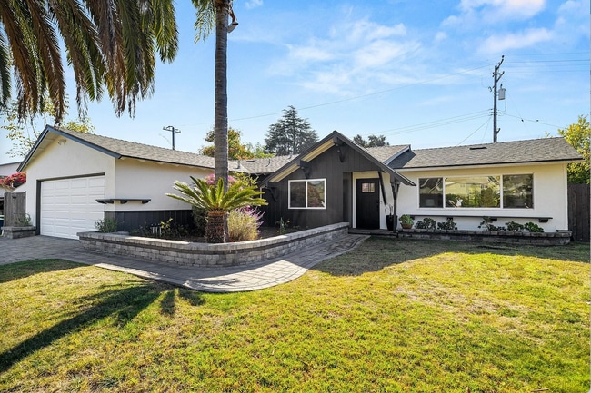 Building Photo - 6283 Guava Ave Rental