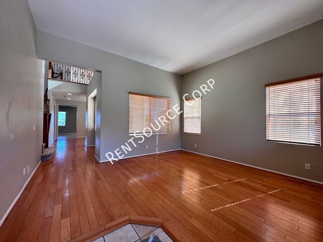 Photo - 28479 Falcon Crest Dr