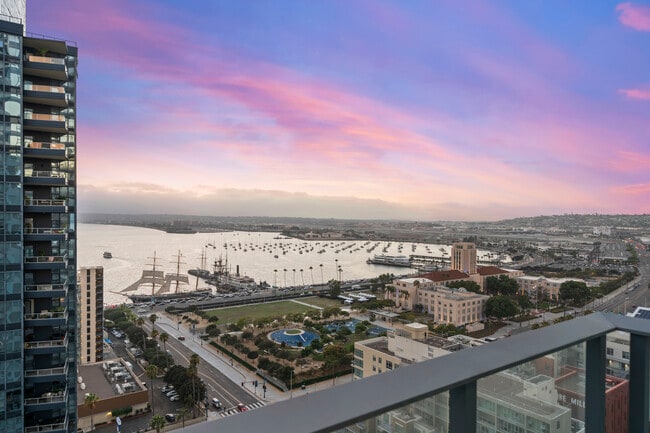 Building Photo - 1388 Kettner Blvd Unit 2108