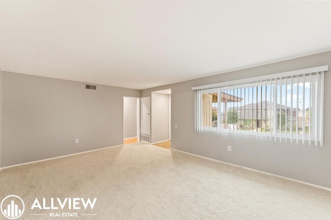 Photo - 16781 Bardon Ln Unit C