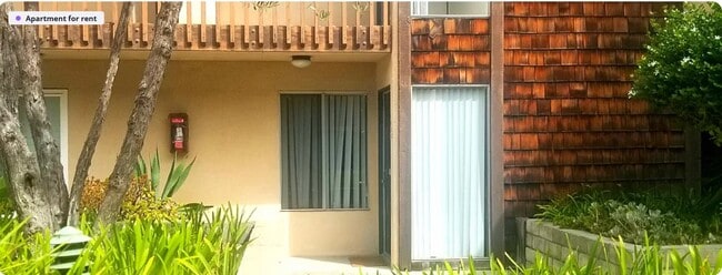 Building Photo - 3632 Newton St Unit 3beds Torrance Condo