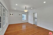 Photo - 1107 S Alfred St House