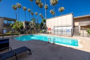 Pool - Balboa Palms Apartments