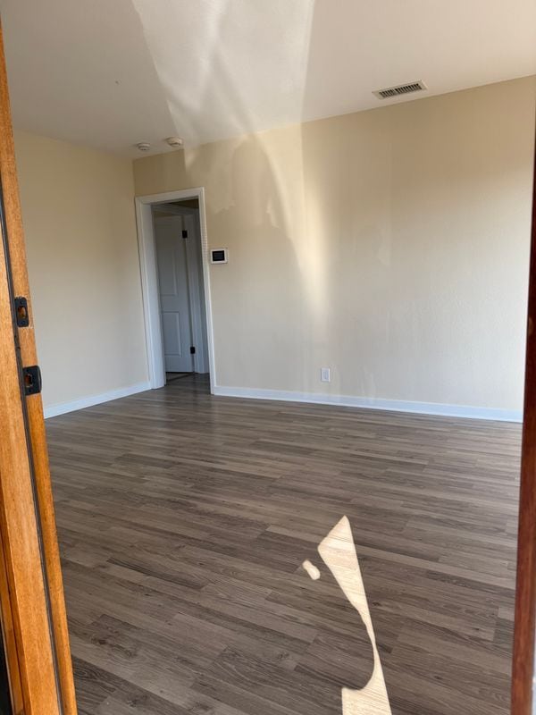 Photo - 375 E 137th St