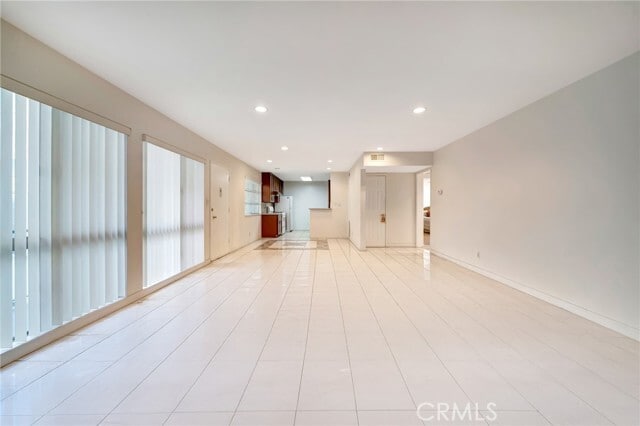 Photo - 5315 Zelzah Ave Unit 6