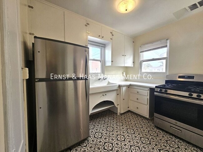 Photo - 332 Hermosa Ave